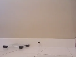 Hole up